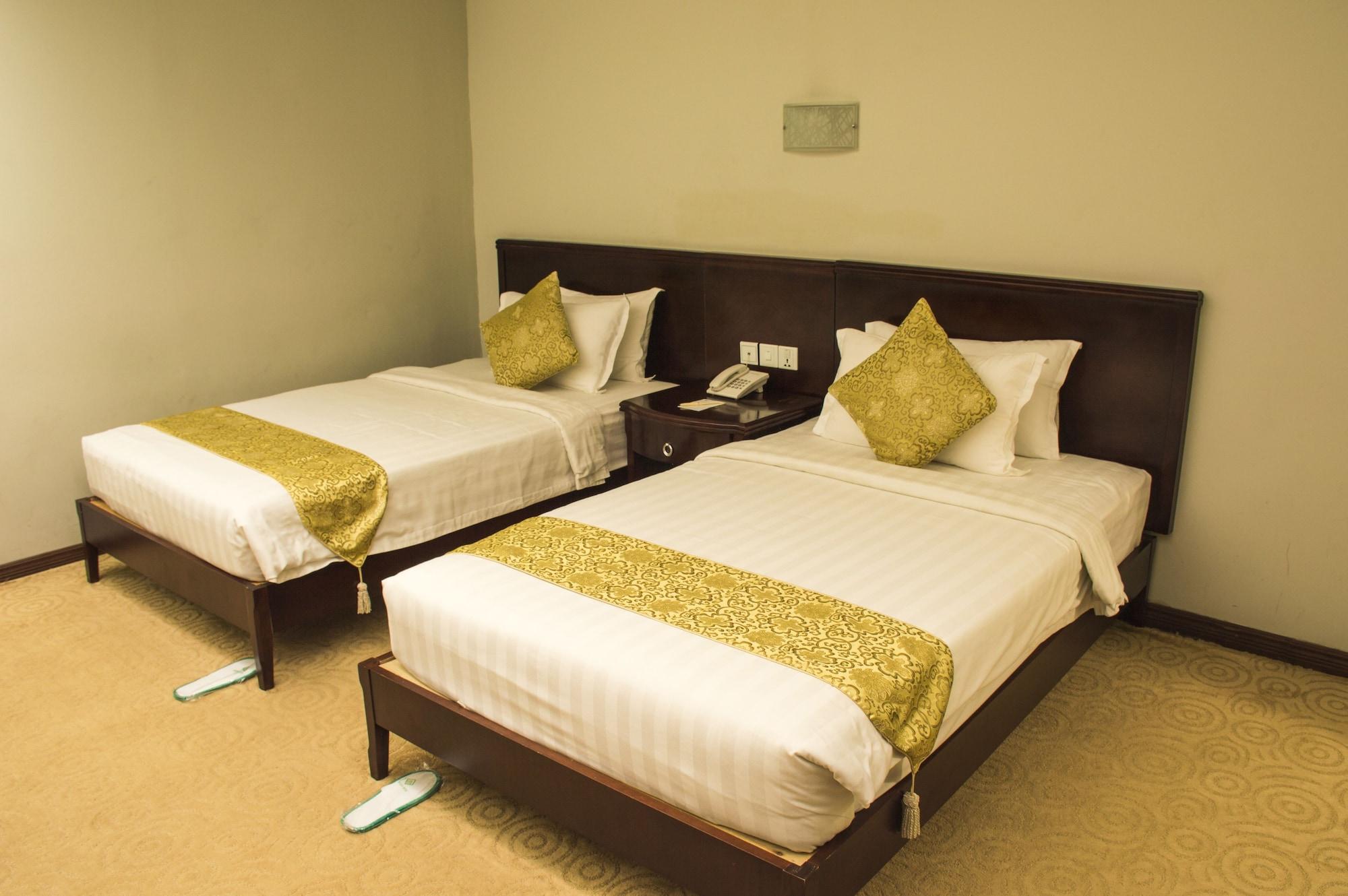 Green Leaf Hotel Yangon Exteriör bild