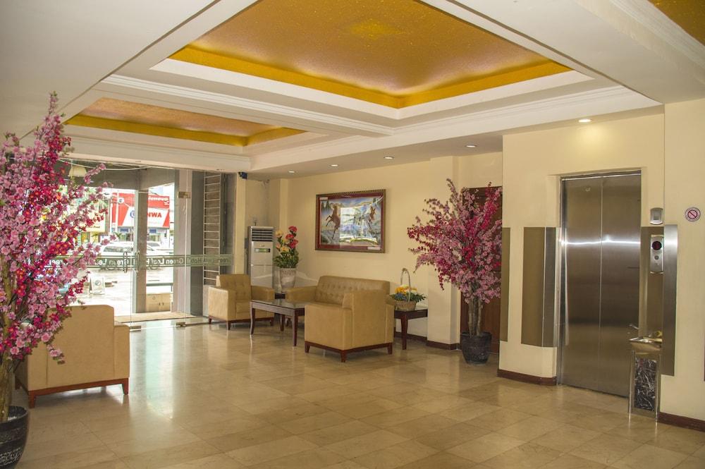 Green Leaf Hotel Yangon Exteriör bild